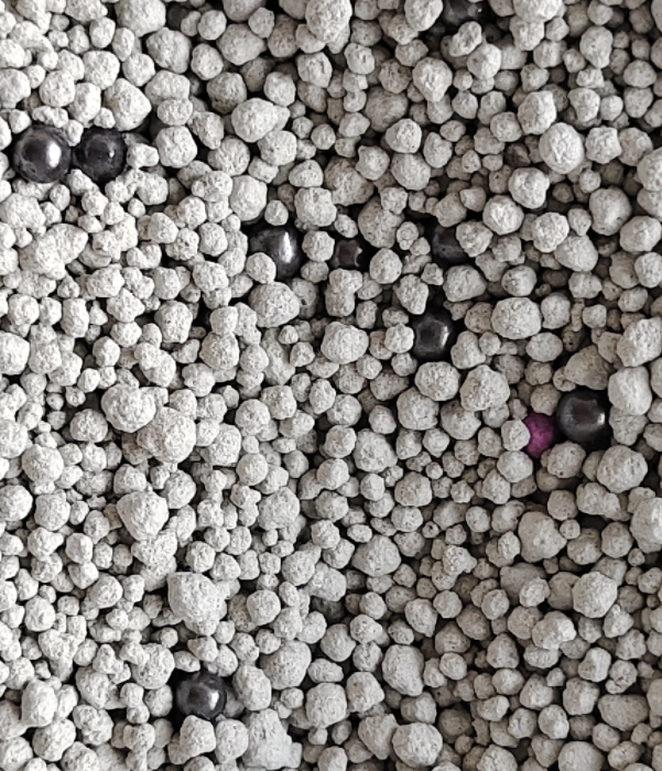 Bentonite Cat Litter Add Deodo